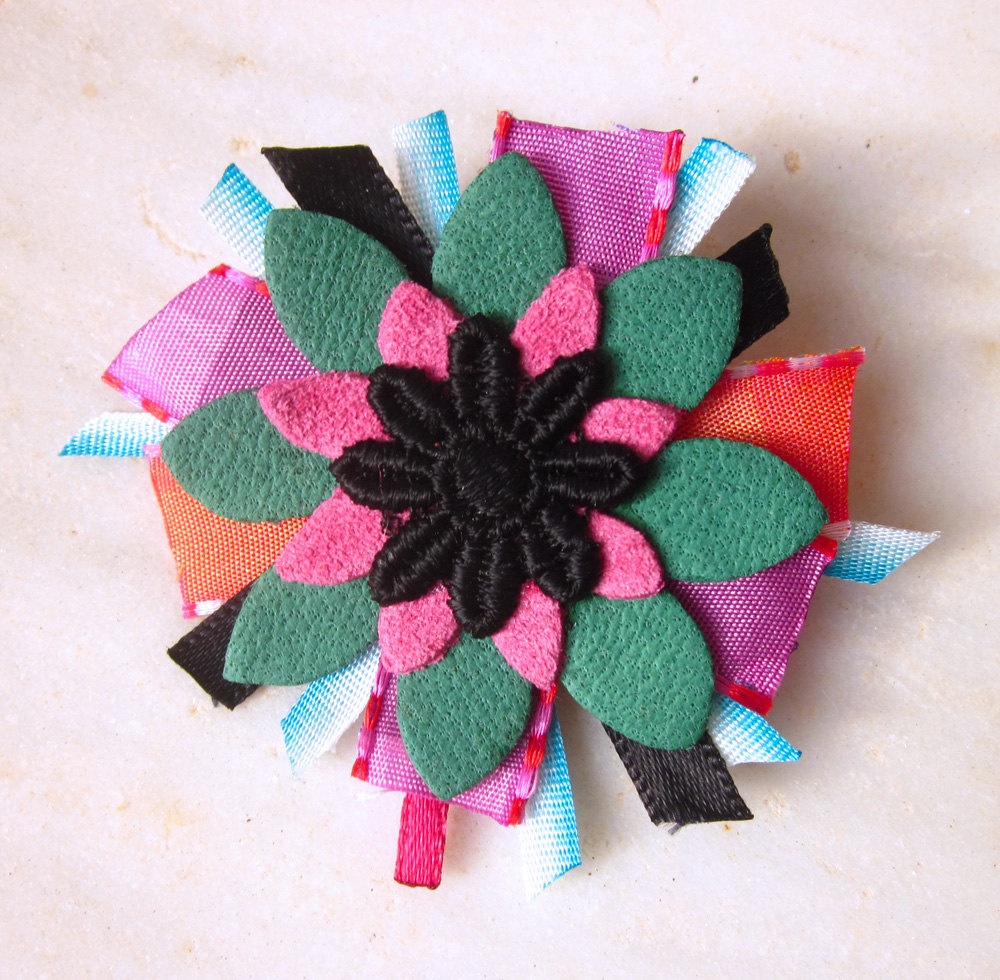 Leather Ribbons Lace Flower Brooch Multicolor